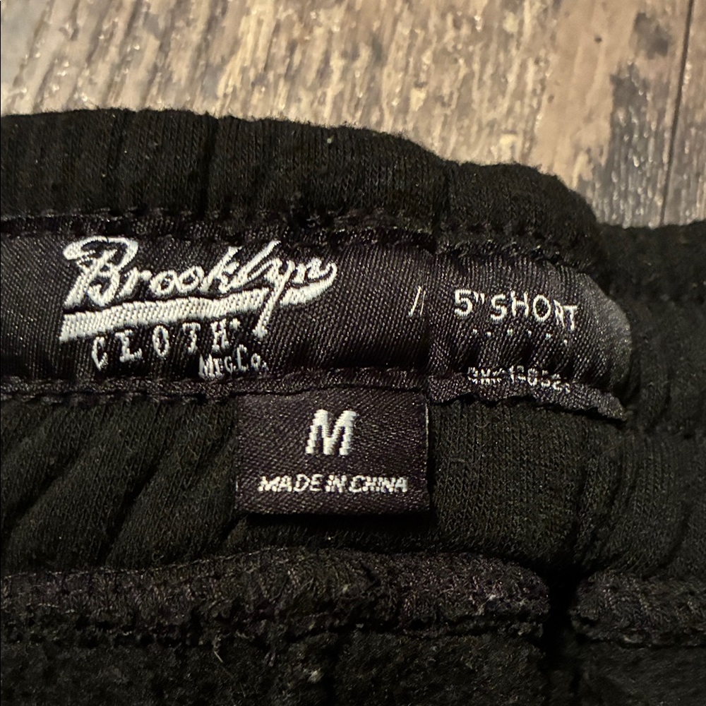 Brooklyn Cloth Black Men's Athletic Shorts - Picture 2 of 3